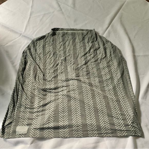 Copper Pearl Chevron Pattern 5 in 1 carseat nursing cover - Picture 5 of 6